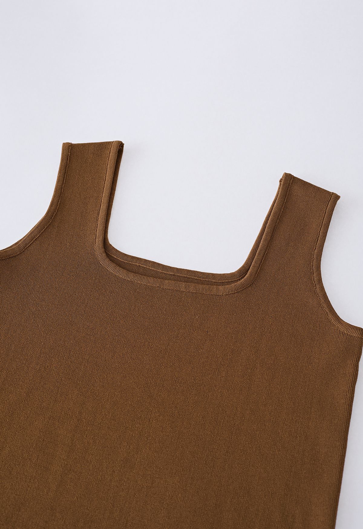 Schickes Strick-Tanktop mit quadratischem Ausschnitt in Braun