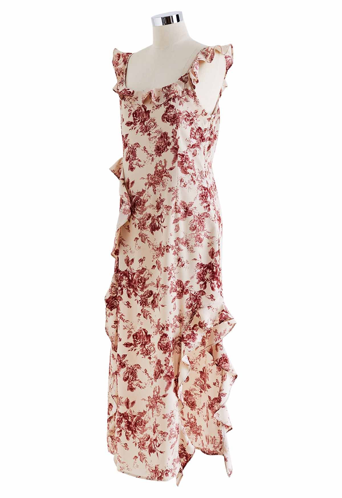 Rostfarbenes, gerüschtes, seitlich geschlitztes Cami-Kleid mit Blumenmuster