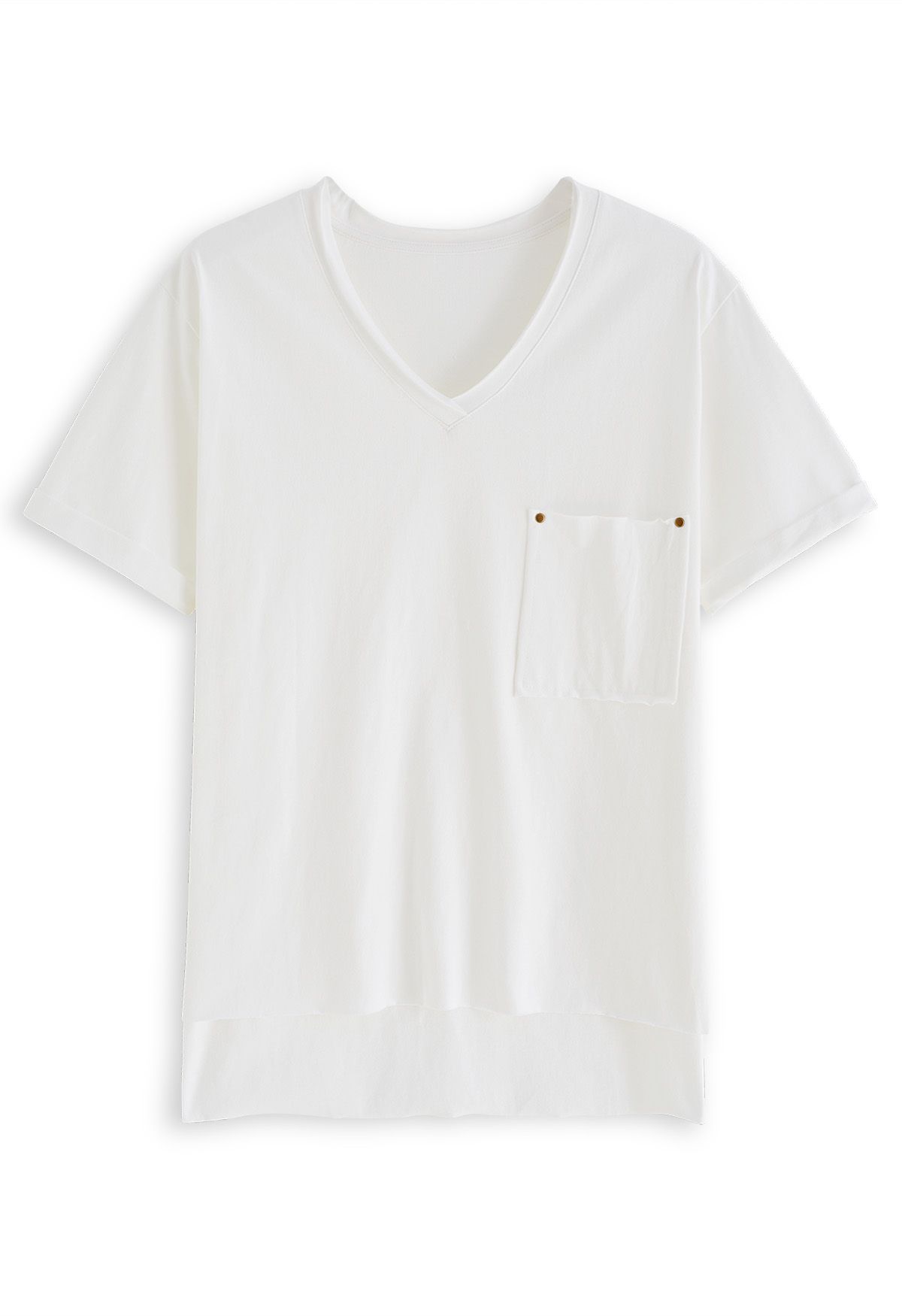 Rohschnitt-T-Shirt mit V-Ausschnitt und aufgesetzten Taschen in Weiß