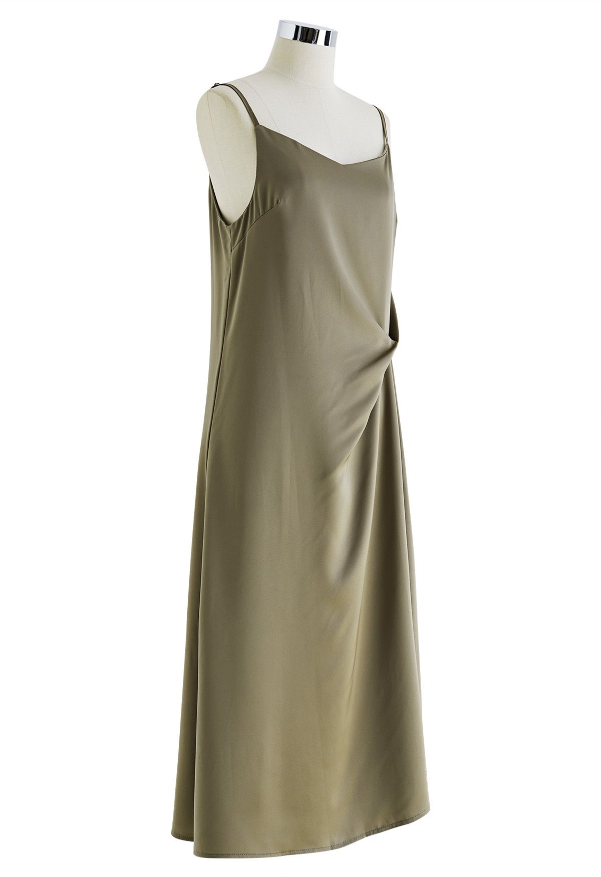 Cami-Kleid aus gedrehtem Satin mit herzförmigem Ausschnitt in Olivgrün