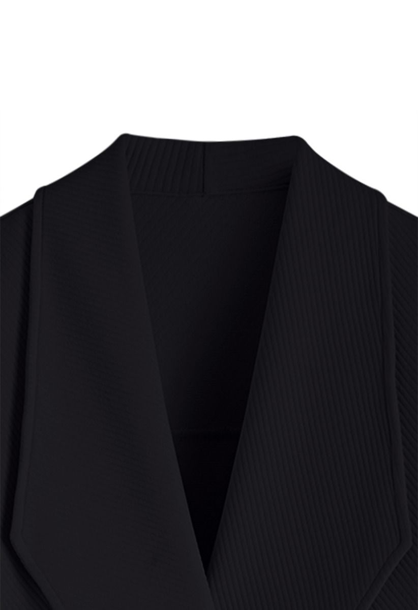 Gesteppter Mantel aus Baumwollmischung mit Revers und offener Vorderseite in Schwarz