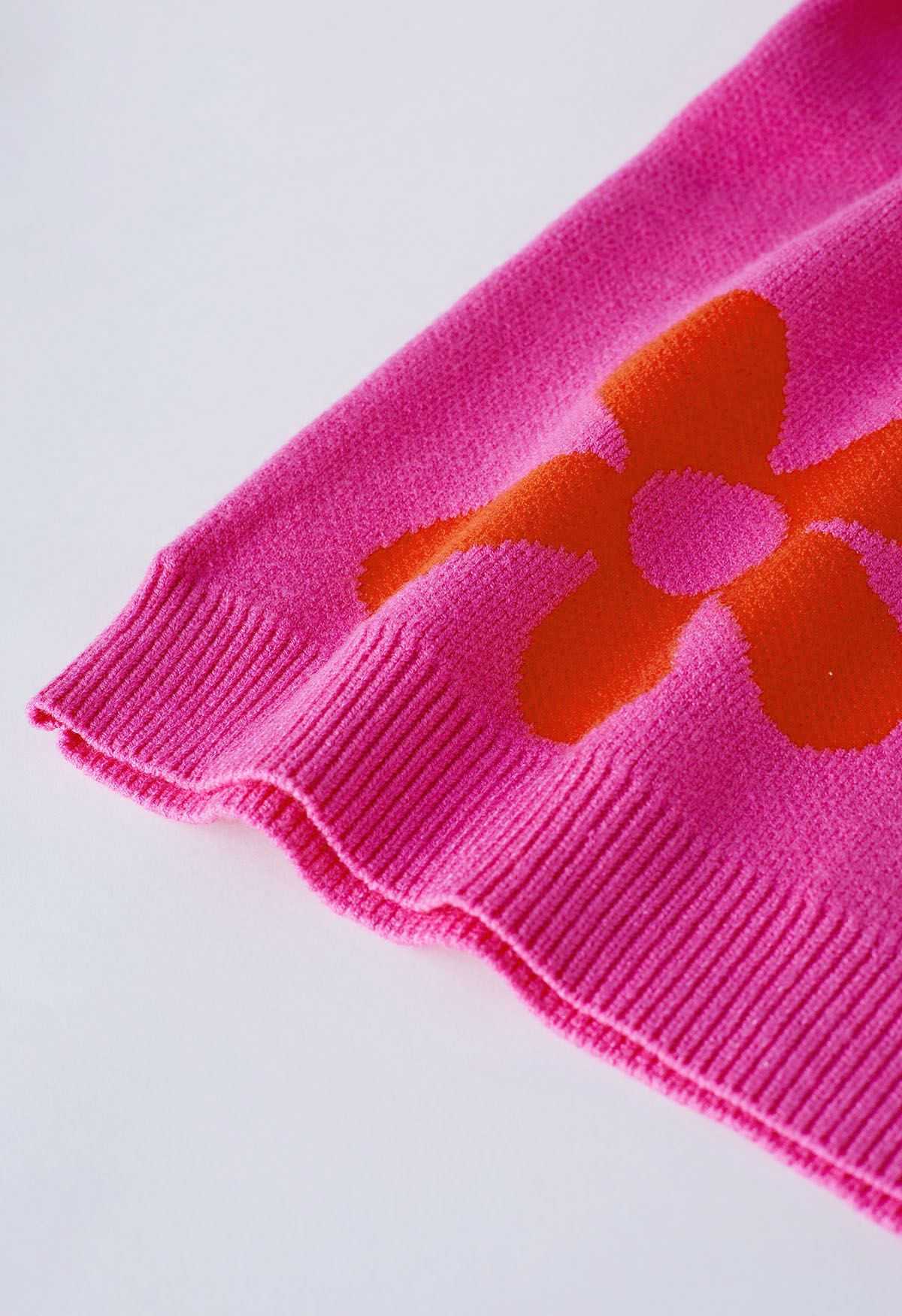 Kastenförmiger Rundhals-Strickpullover von Cuteness Flowers in Pink