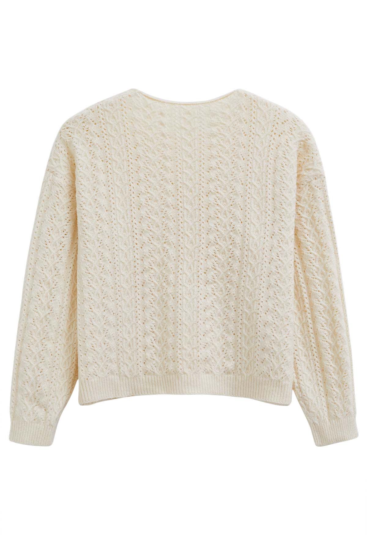 Pointelle-Strickpullover mit V-Ausschnitt in Creme