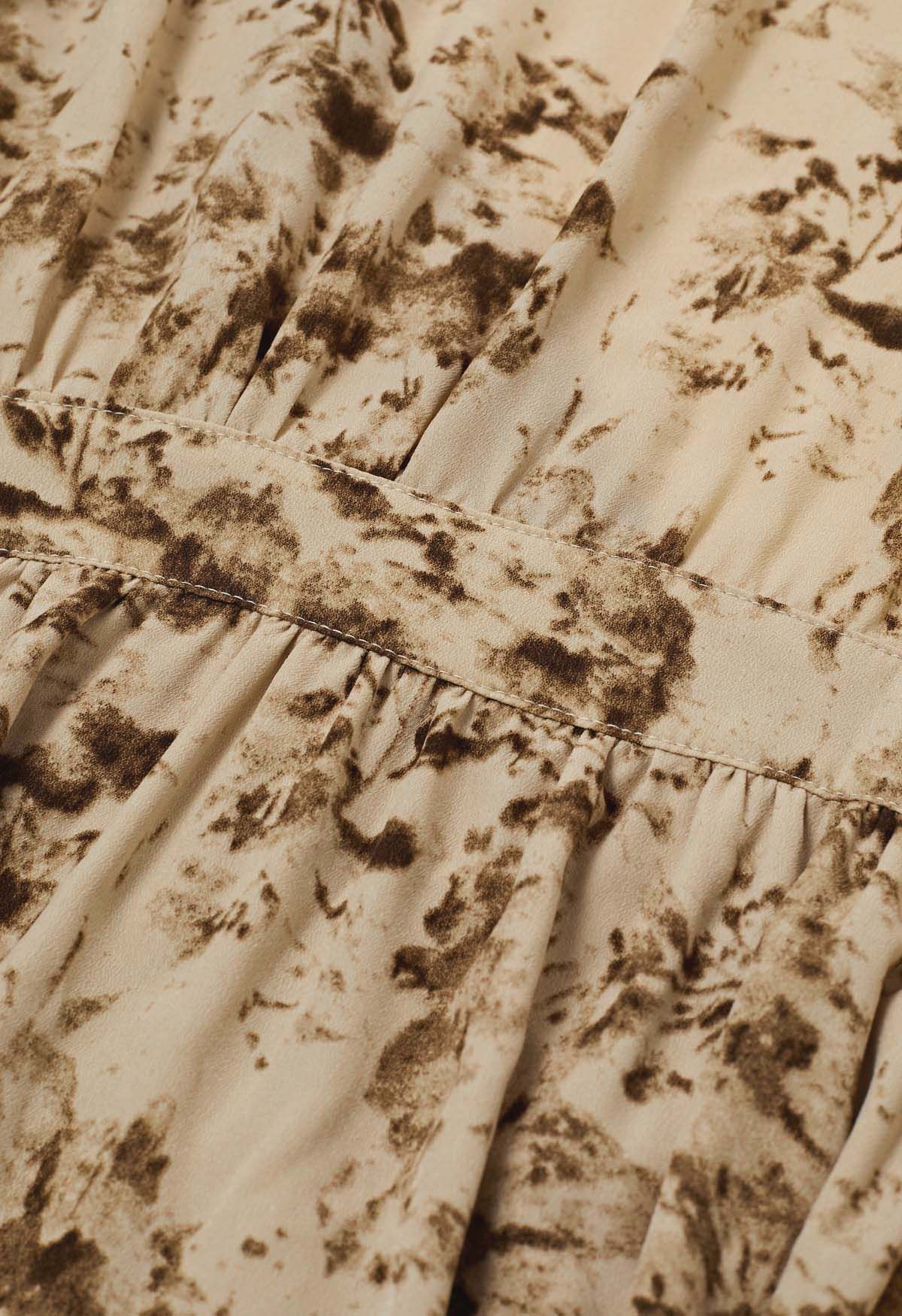Wickelkleid aus Chiffon mit Aquarelldruck in Senfgelb