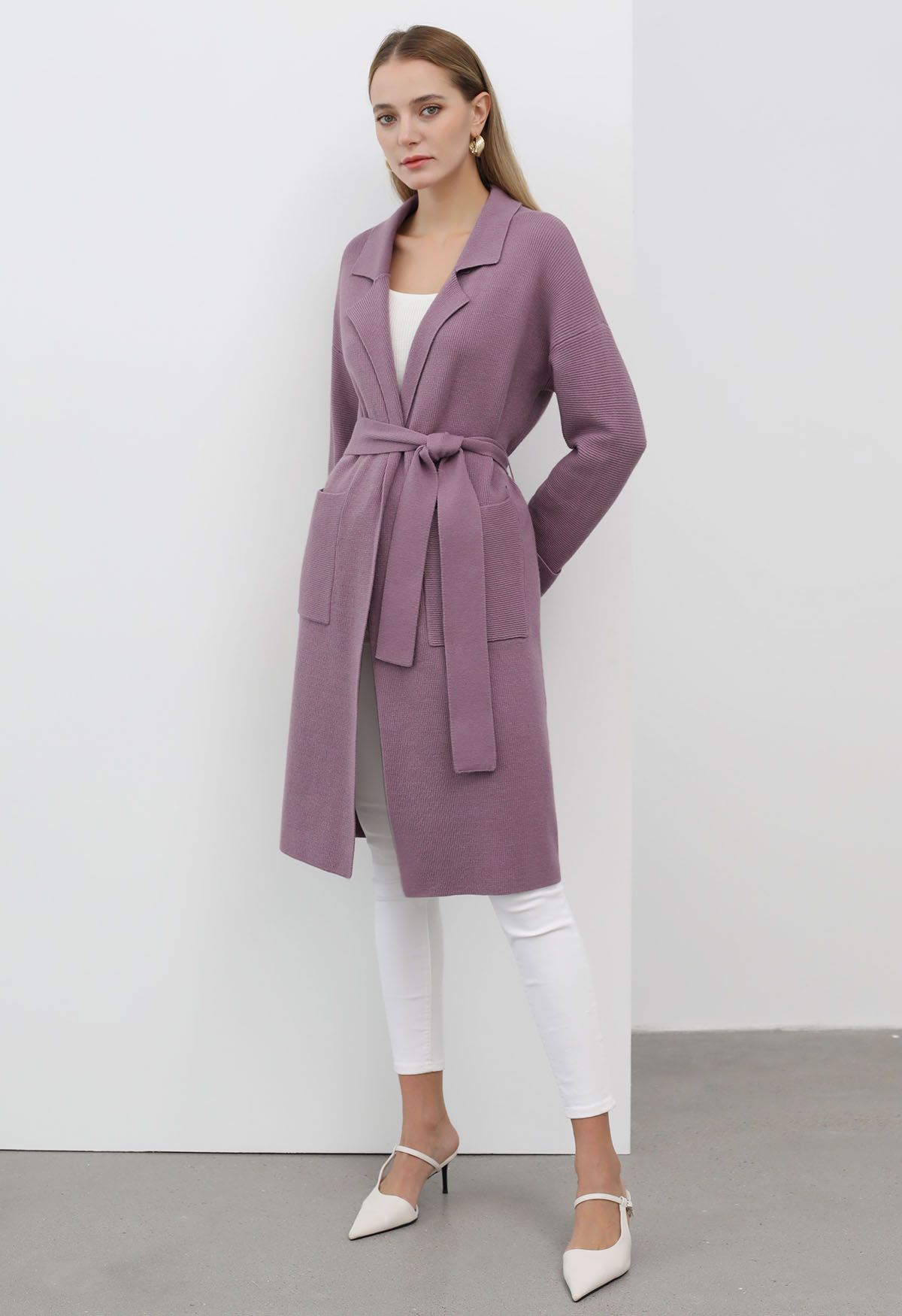 Lang geschnittener Strick-Cardigan mit Reverskragen und Gürtel in Mauve