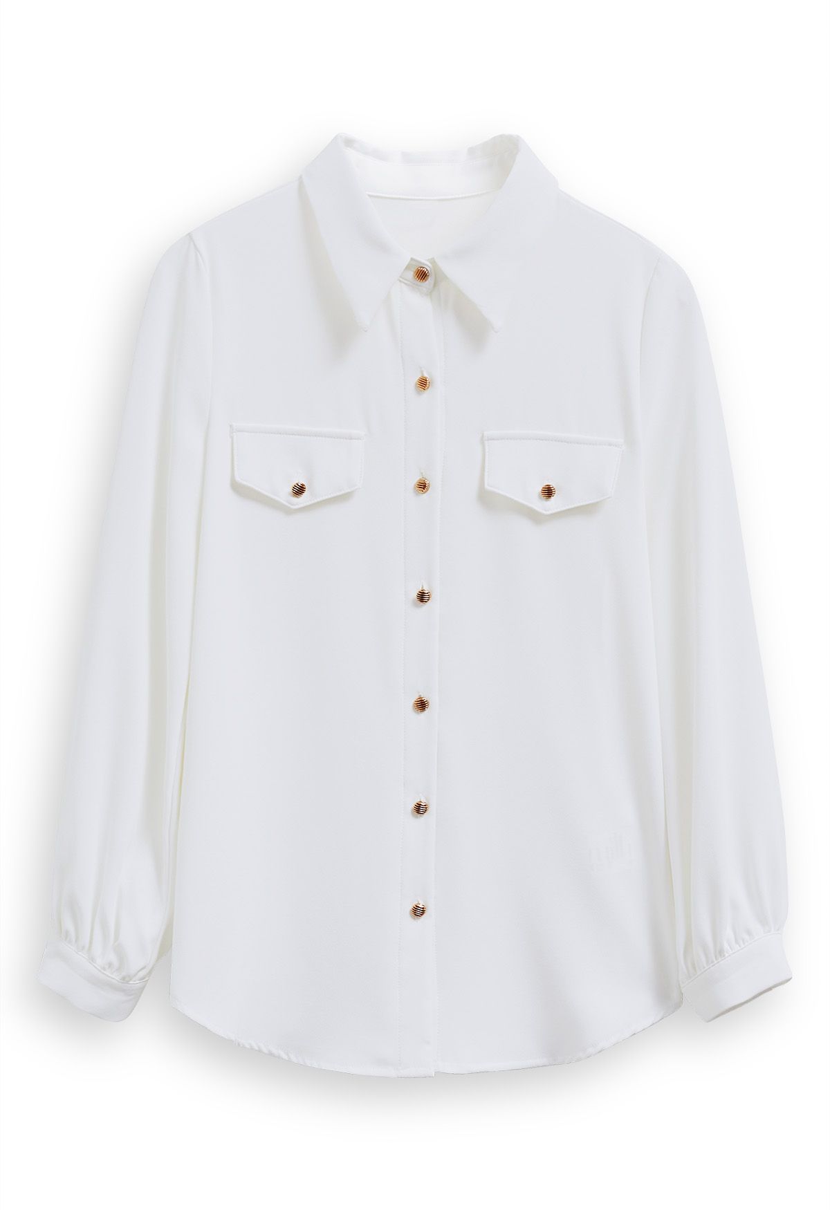 Modernes Chiffonhemd mit Knopfakzent in Weiß