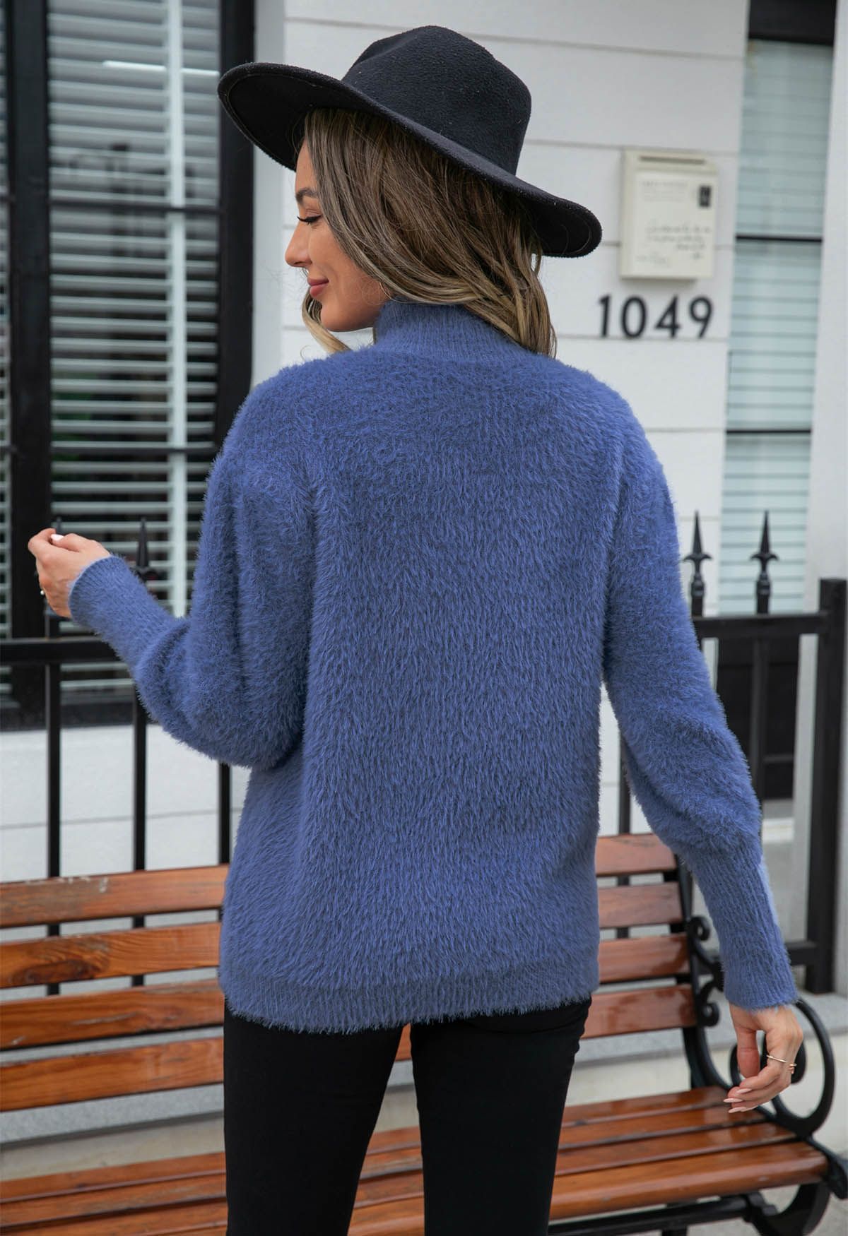 Kuscheliger, hochgeschlossener, flauschiger Perfection-Strickpullover in Blau