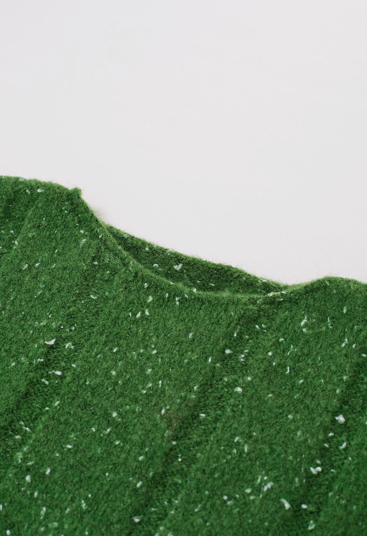 Gemütlicher Strickpullover mit tief angesetzter Schulterpartie in Grün