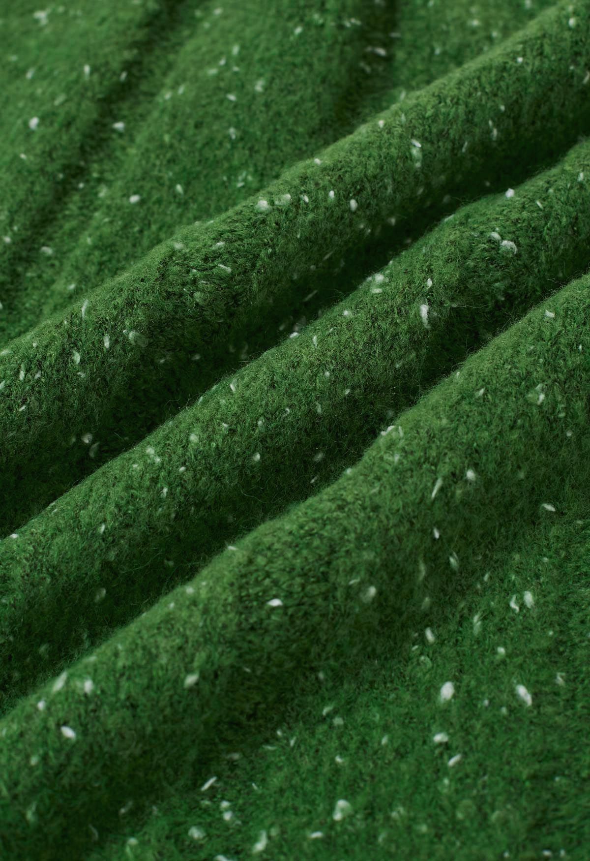 Gemütlicher Strickpullover mit tief angesetzter Schulterpartie in Grün