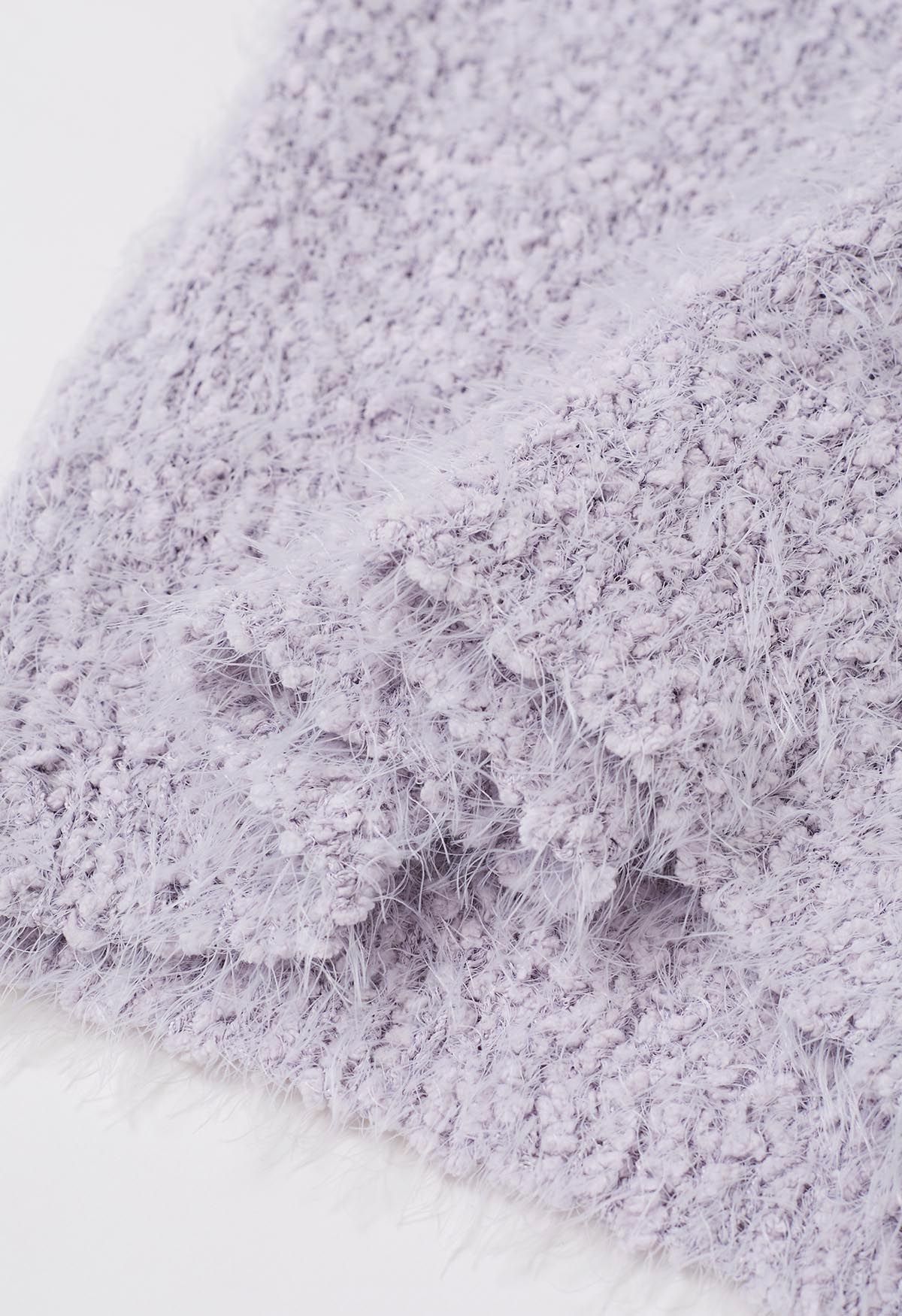 Gefalteter, schulterfreier Fuzzy-Strickpullover in Lavendel
