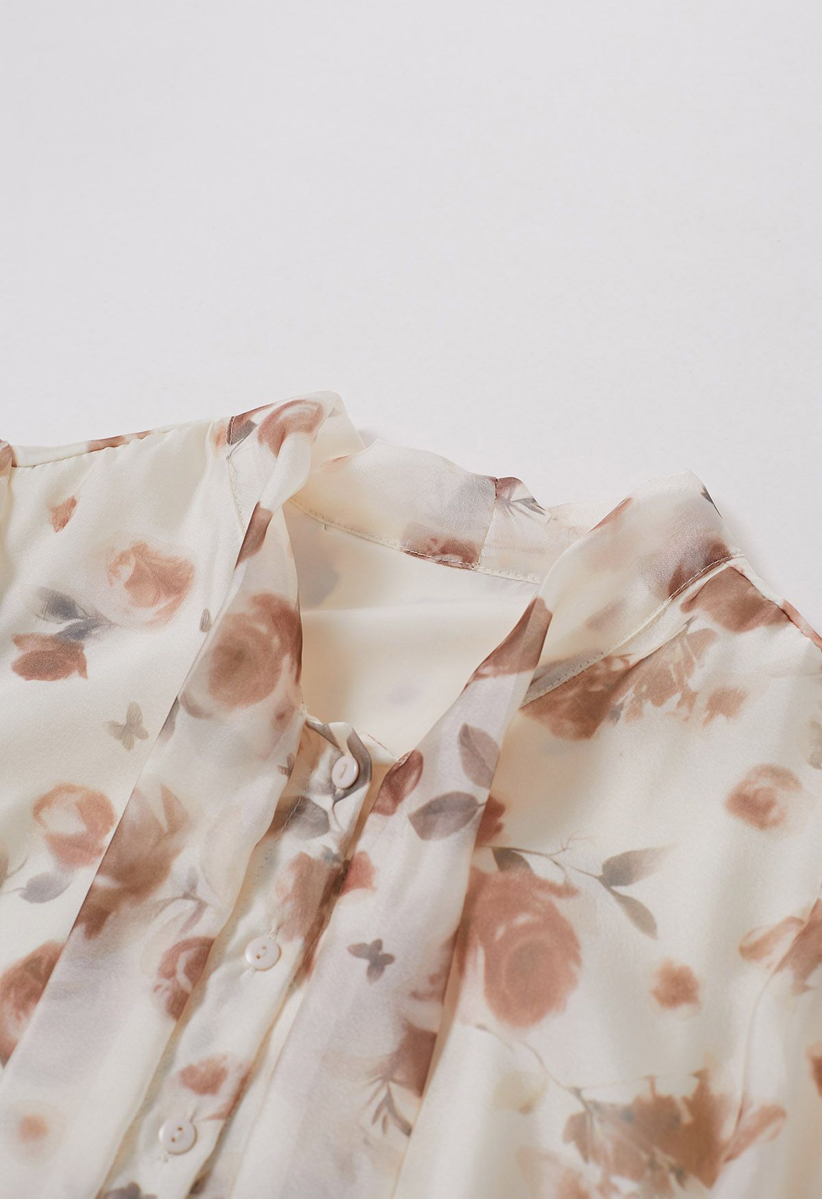 Transparentes Hemd im Herbst-Stil mit Rosen-Schleife