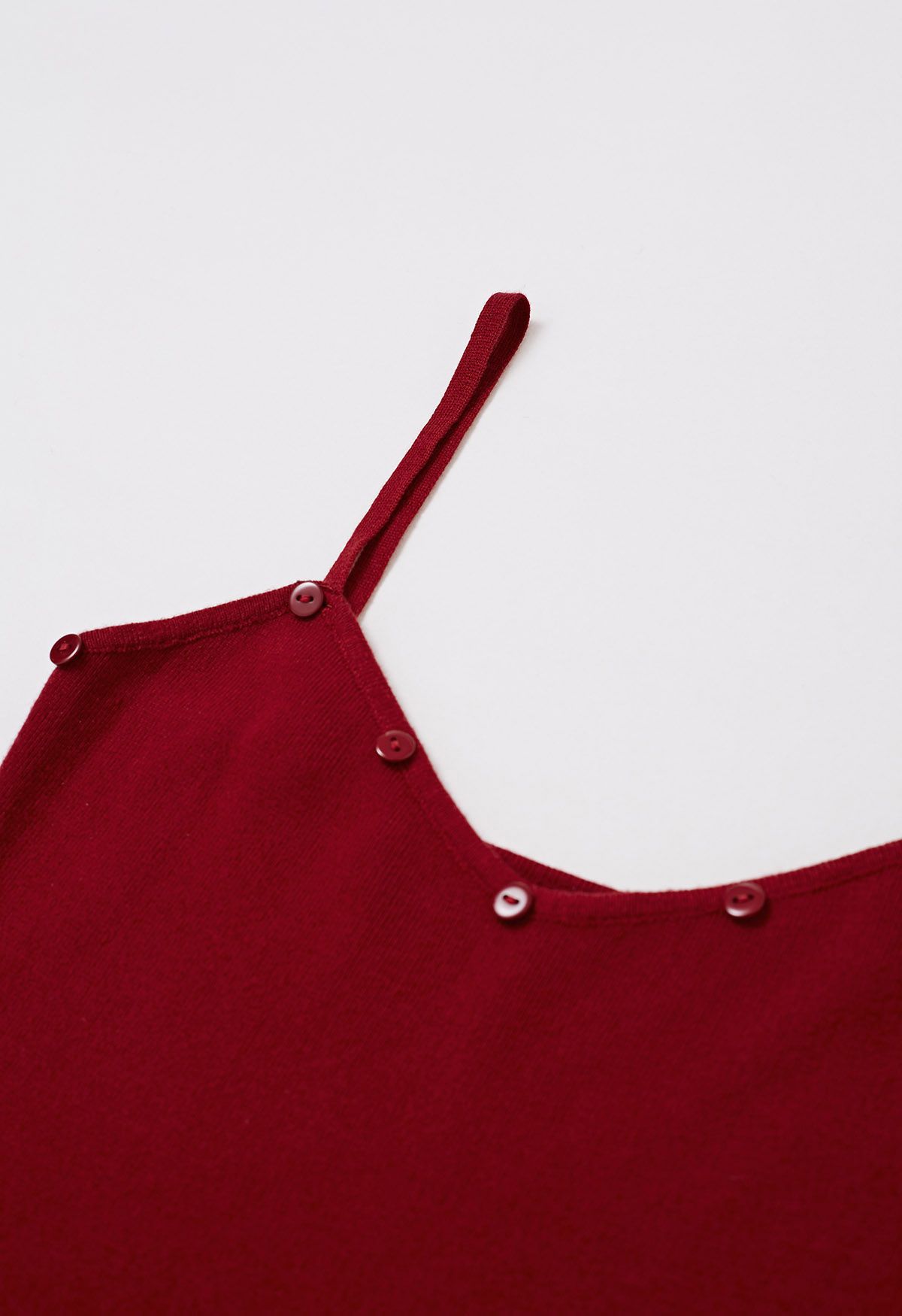 Abnehmbares, gestricktes Cami-Kleid mit Federbesatz in Rot