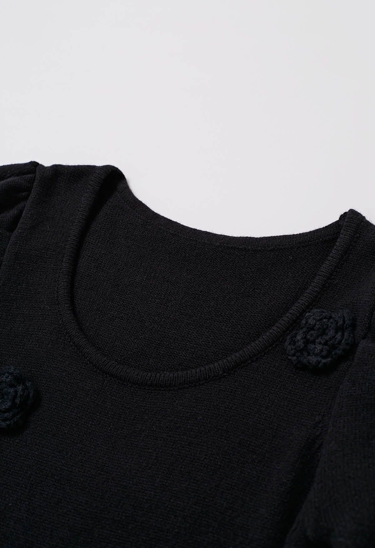 Strickkleid mit U-Ausschnitt und Blumenmuster in Schwarz