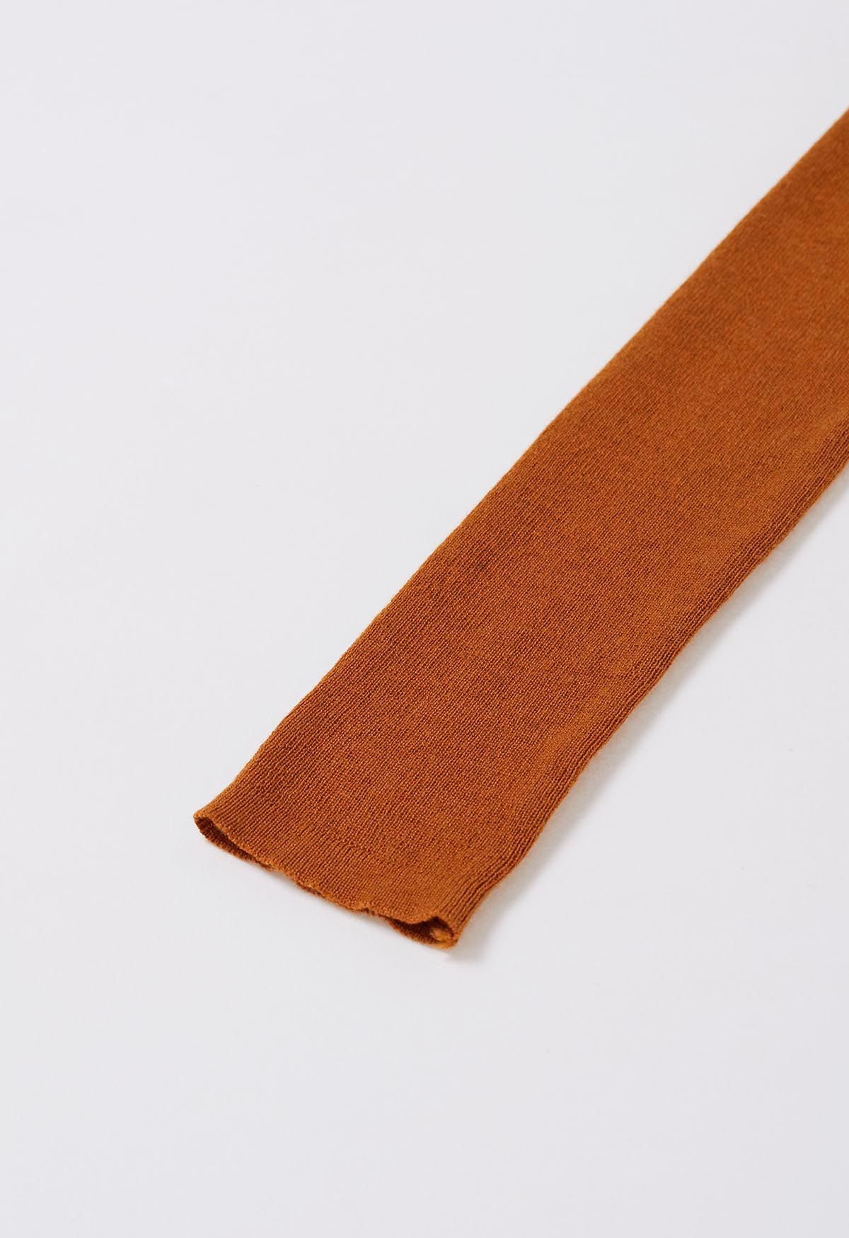 Basic-Top aus weichem Strick mit Stehkragen in Kürbis