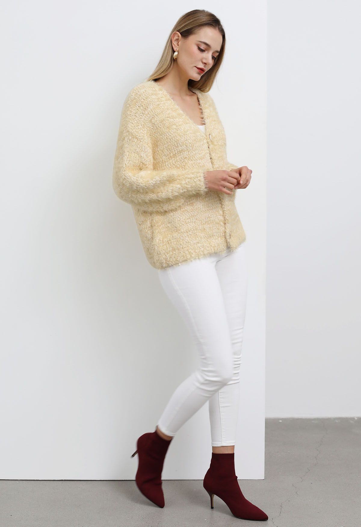 Coziness Shimmer Fuzzy Knit Cardigan mit Knöpfen in Hellgelb