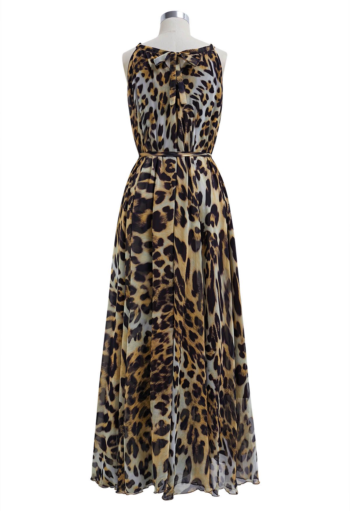 Verführerisches Neckholder-Maxikleid aus Chiffon mit Animal-Print