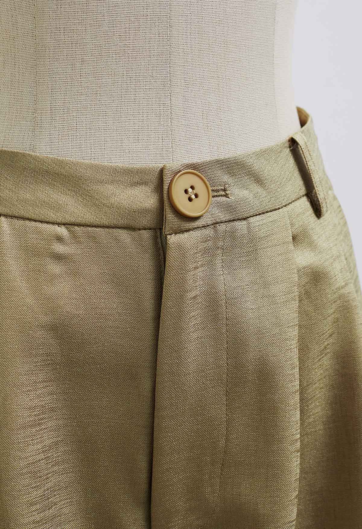 Schickes Set aus ärmellosem Oberteil und fließender Hose mit weitem Bein in Khaki