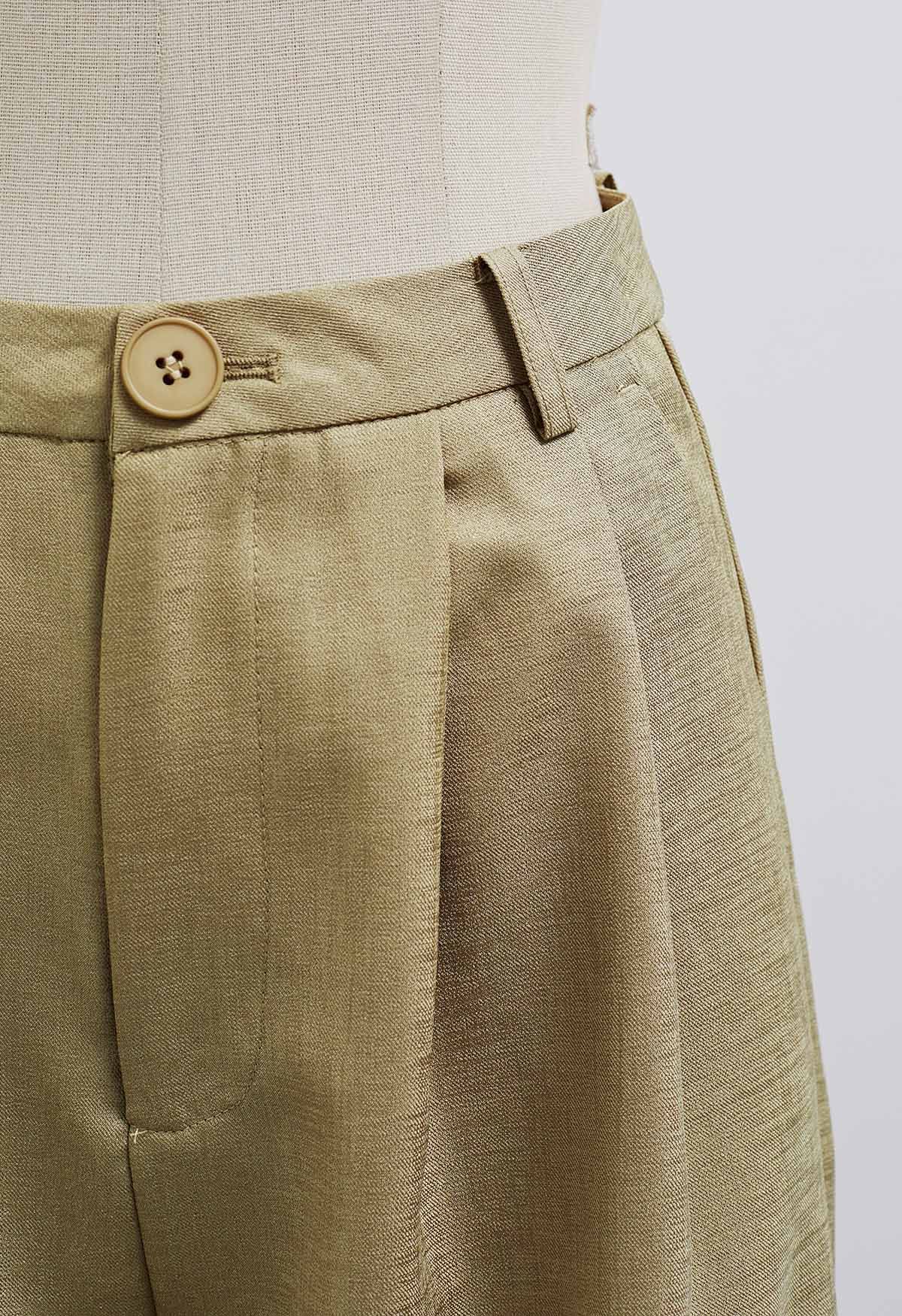 Schickes Set aus ärmellosem Oberteil und fließender Hose mit weitem Bein in Khaki