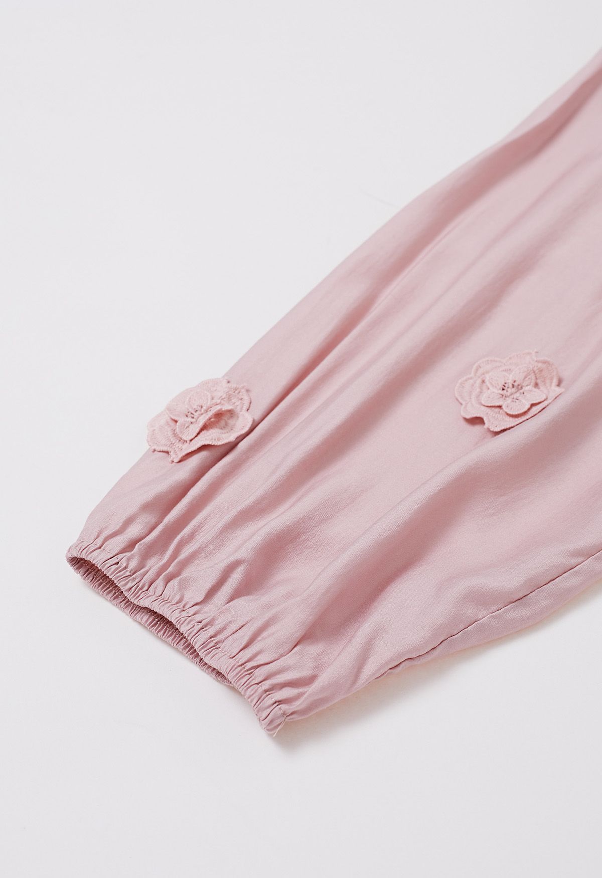 Romantisches Blüten-Hemd mit 3D-Spitzenblumen und Knöpfen in Rosa