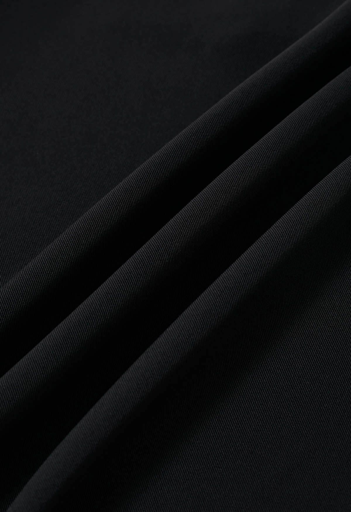 Schicker ausgestellter Maxirock mit Illusion-Gürtel in Schwarz