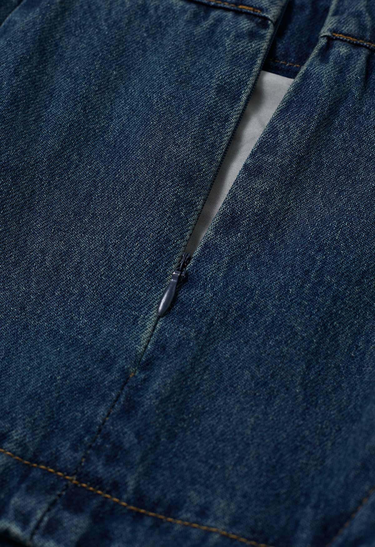 Markantes Design – Ausgestellter Jeans-Minirock in Blau
