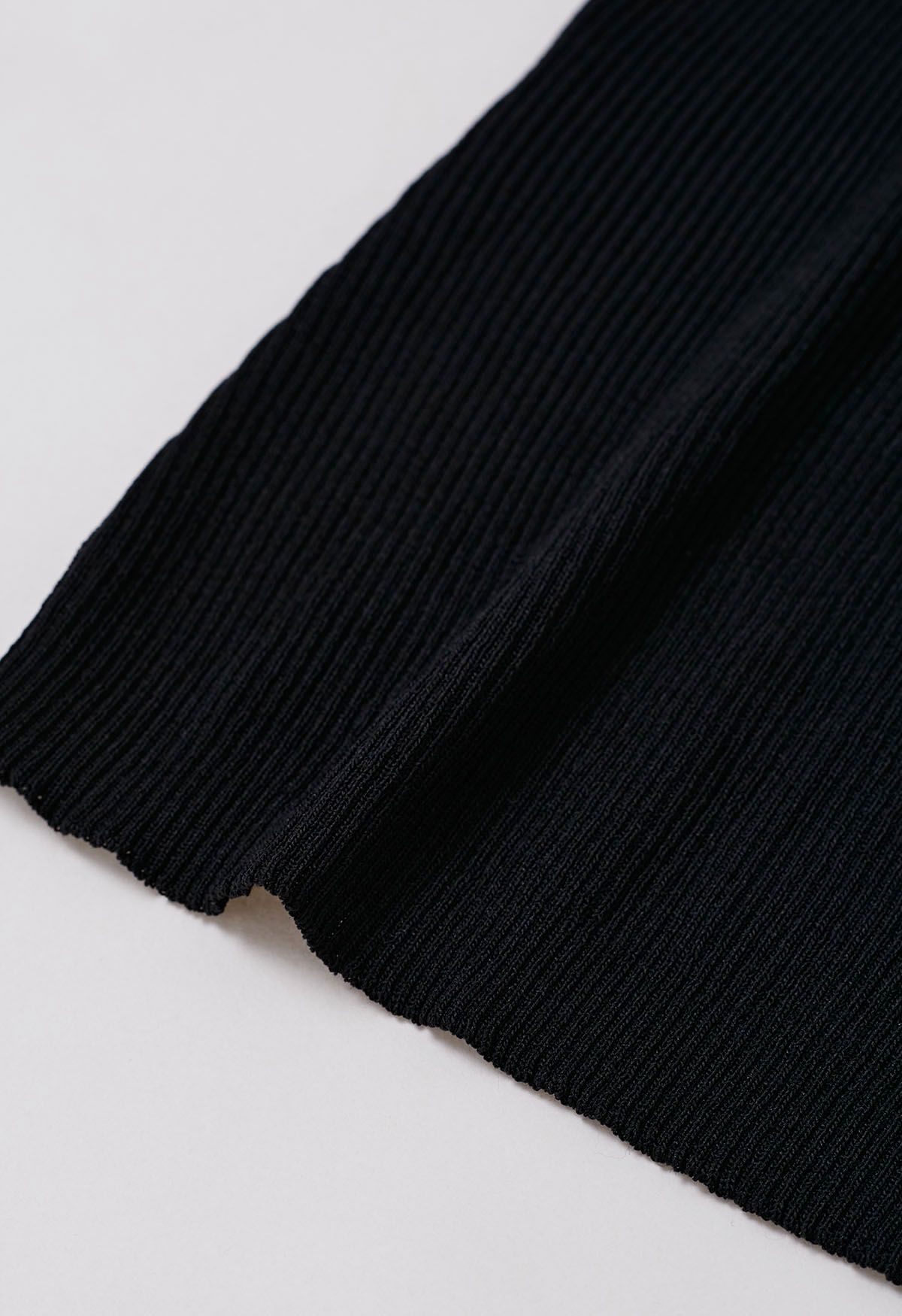 Ethereal – Ärmelloses Stricktop mit Rüschen in Schwarz