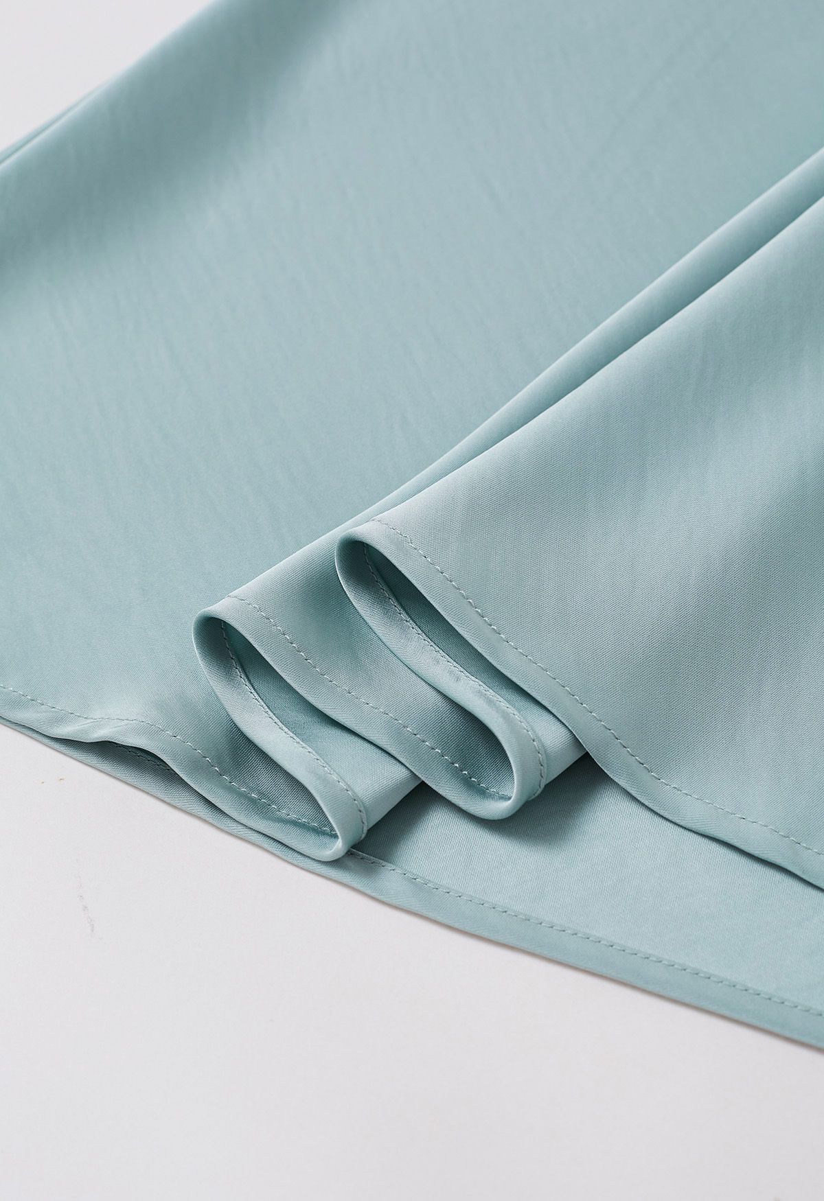 Strukturierter Maxirock aus Satin mit Kordelzug in Mint