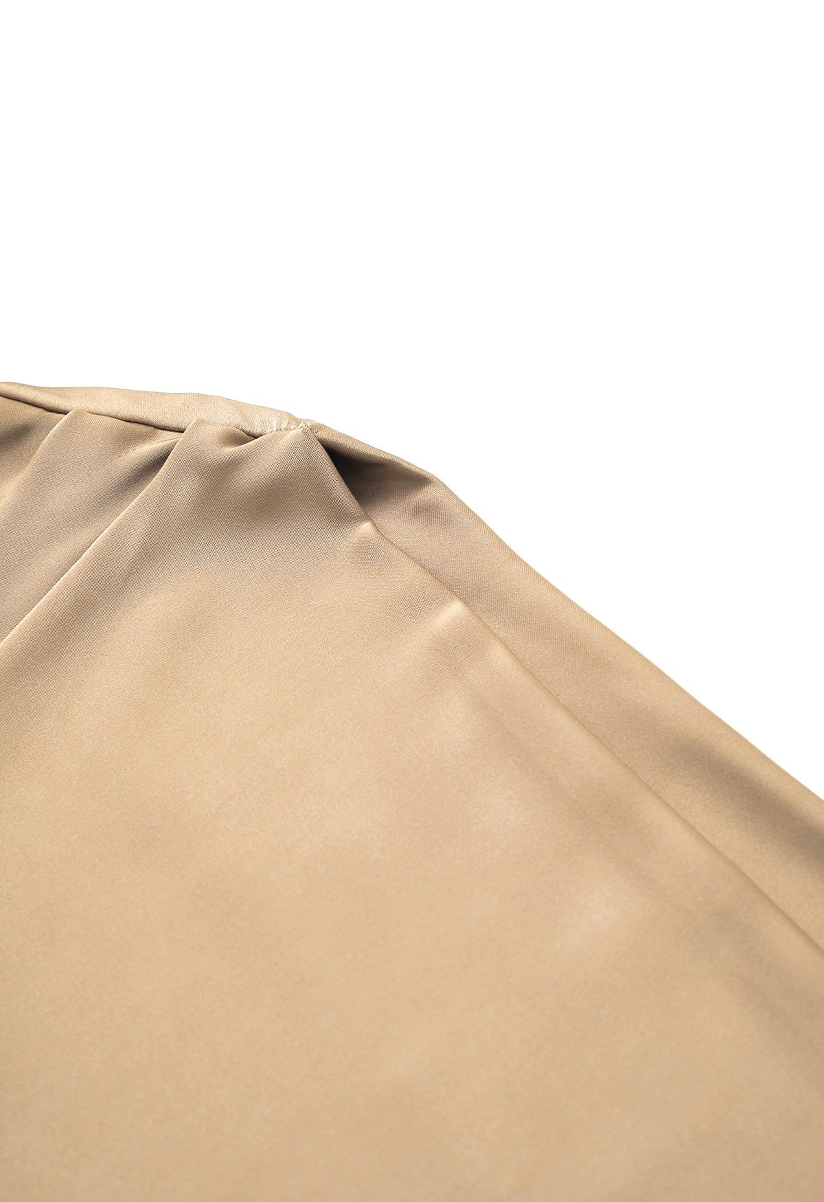 One-Shoulder-Satin-Top mit geraffter Rückseite in Gold