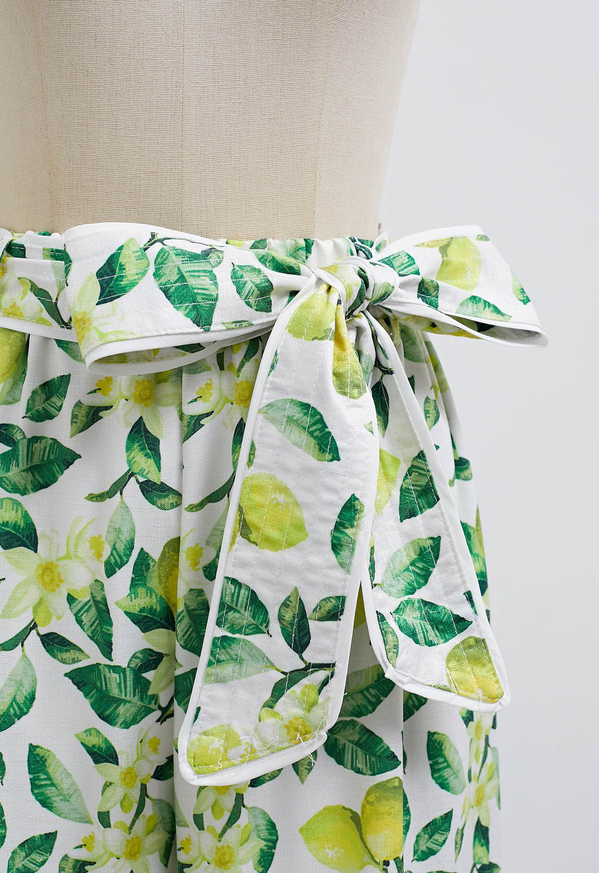 Hose mit weitem Bein und „Fresh Lemon“-Print