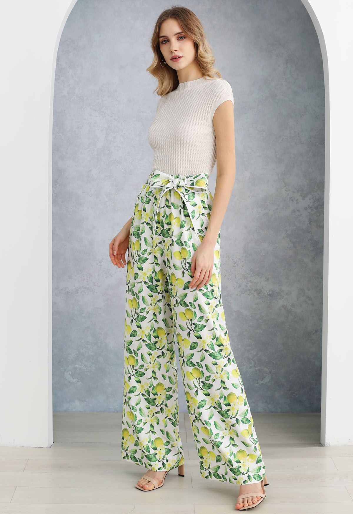 Hose mit weitem Bein und „Fresh Lemon“-Print