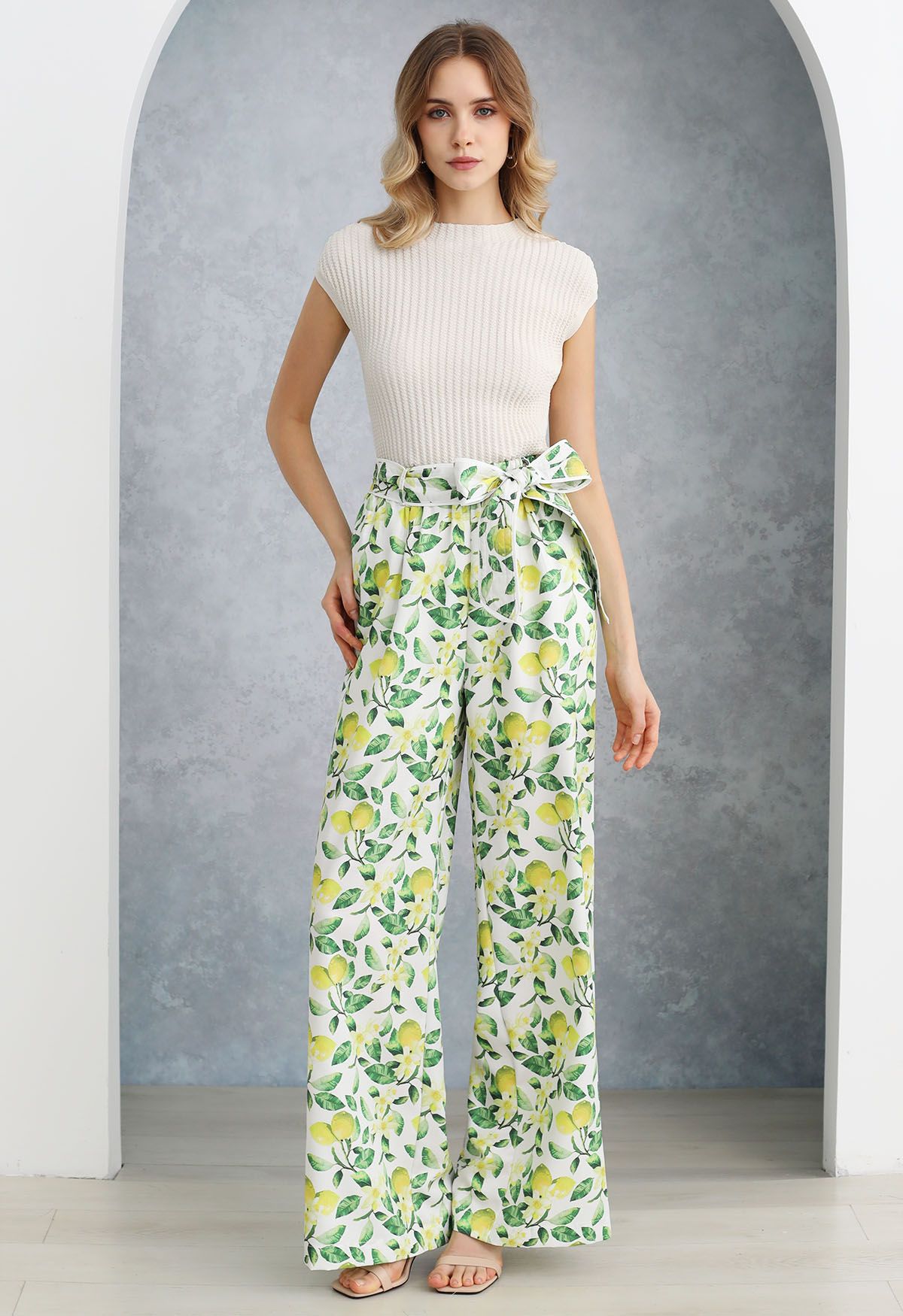 Hose mit weitem Bein und „Fresh Lemon“-Print