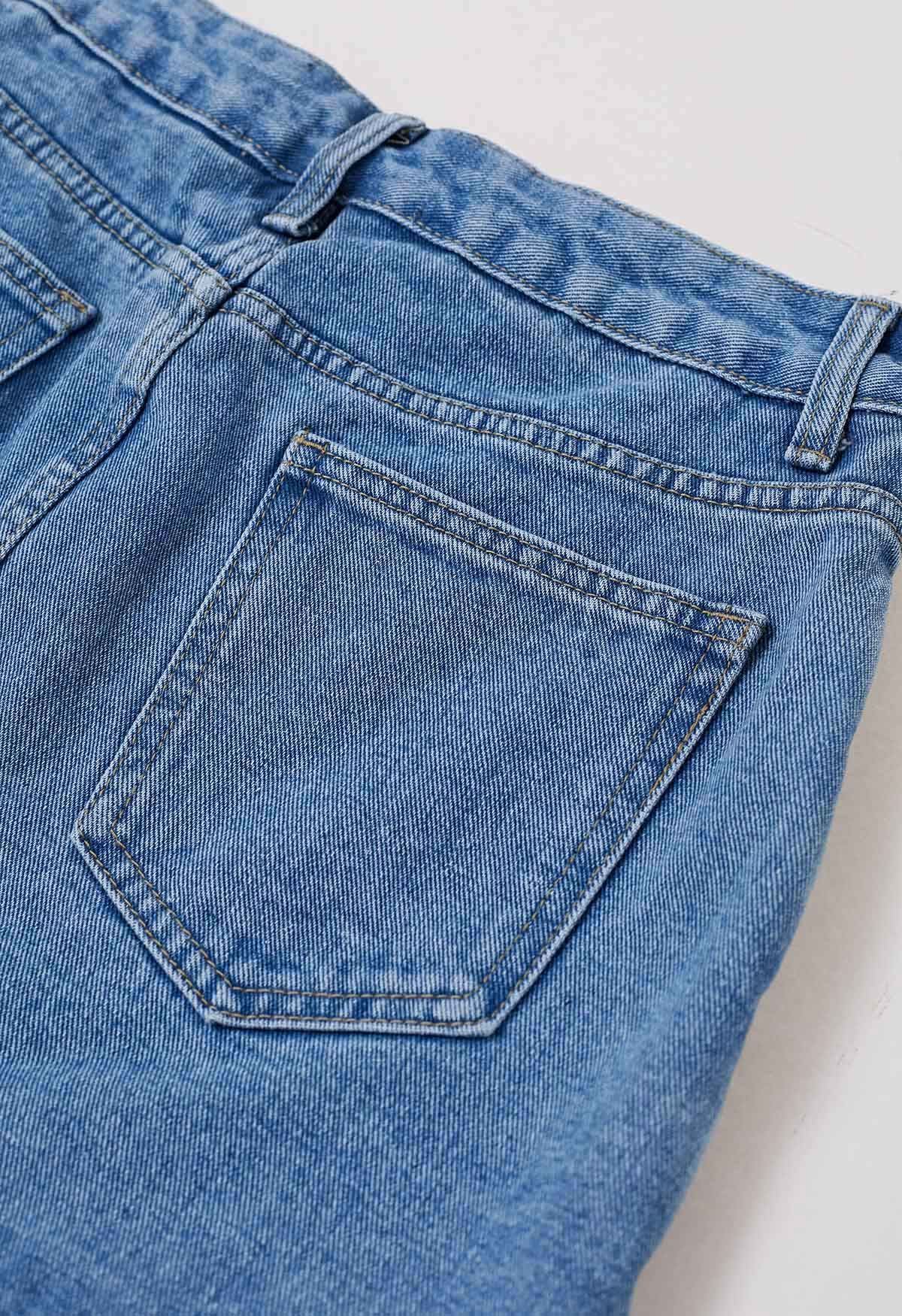 Moderner Denim-Skort mit Klapptaschen in Blau