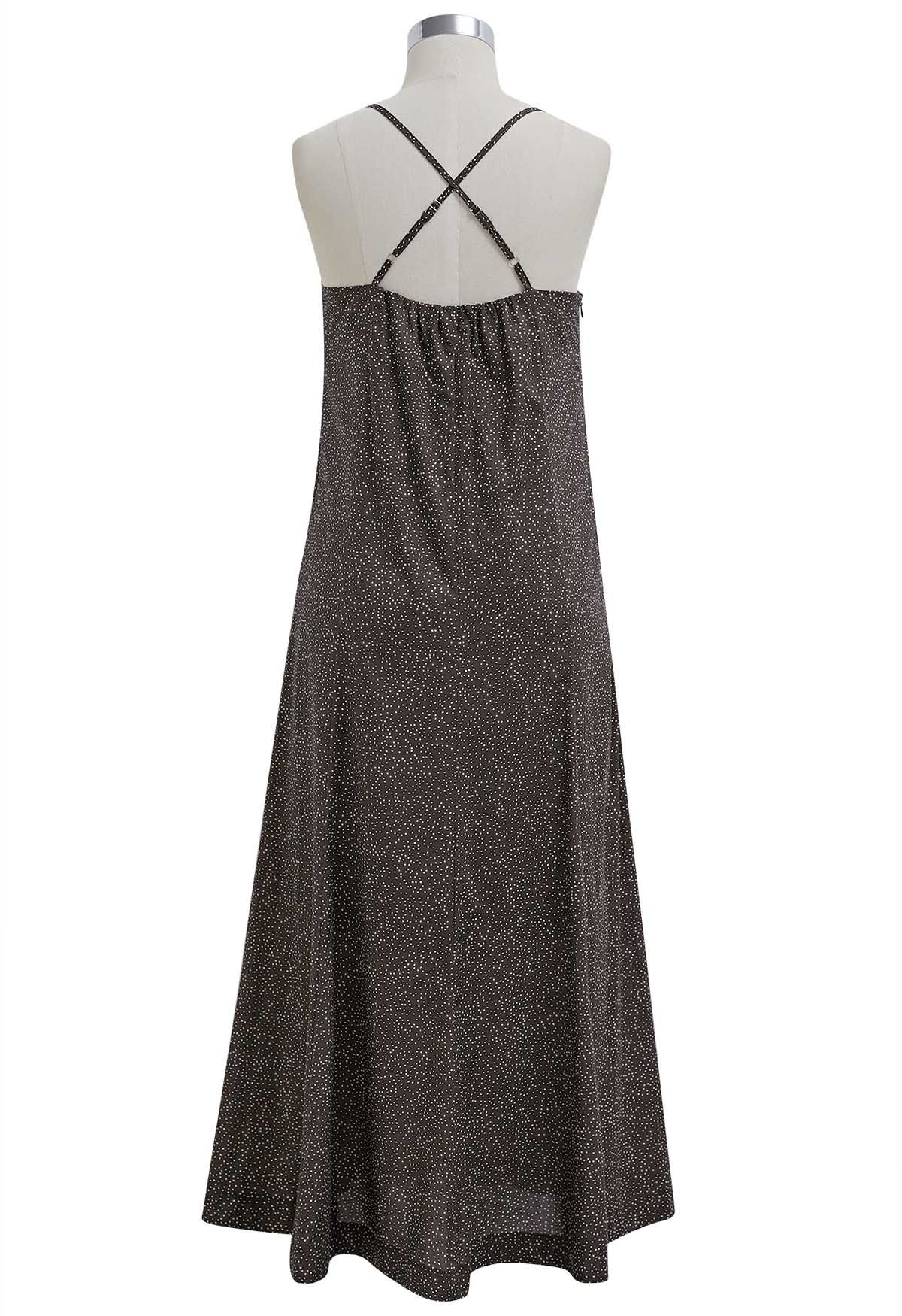 Camisole-Midikleid mit überkreuzten Trägern und Punkten in Braun