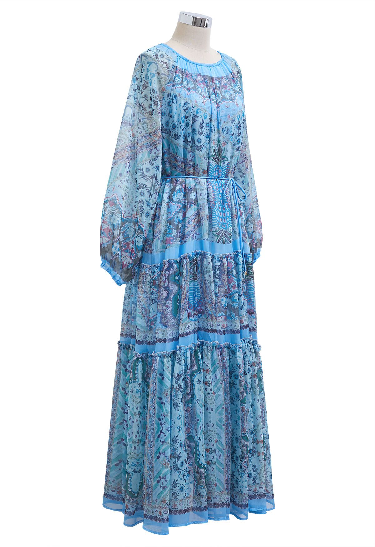 Mystic Garden – Maxikleid mit Puffärmeln und Rüschen in Blau