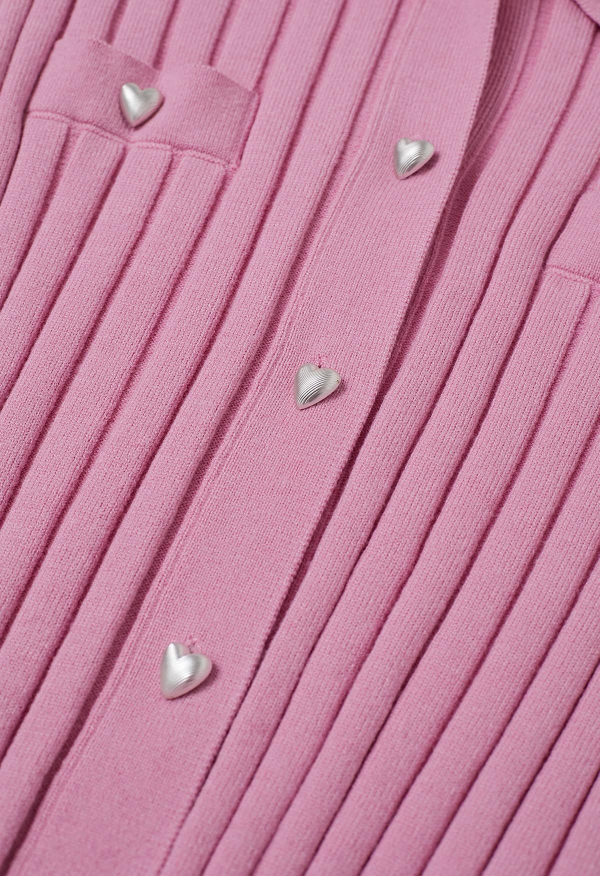 Stricktop mit herzförmigem Button-Down-Kragen in Rosa