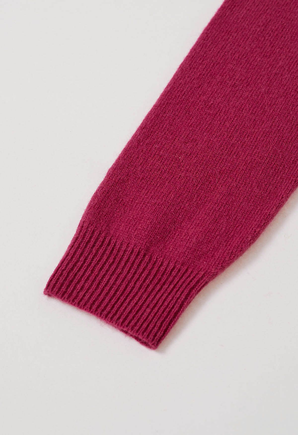 Herzwärmender Rollkragen-Langarm-Wollpullover in Magenta