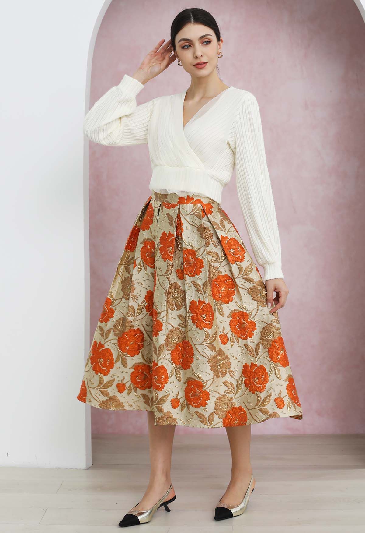 Ausgestellter Midirock aus Jacquard mit kunstvollem Blumenmuster in Orange