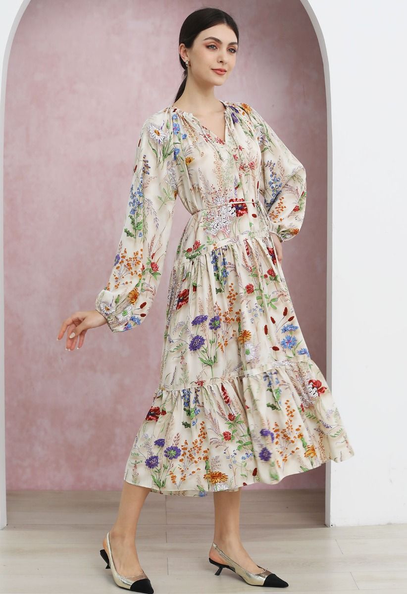 Wildflower Dream – Chiffon-Midikleid mit Puffärmeln und Bindeband