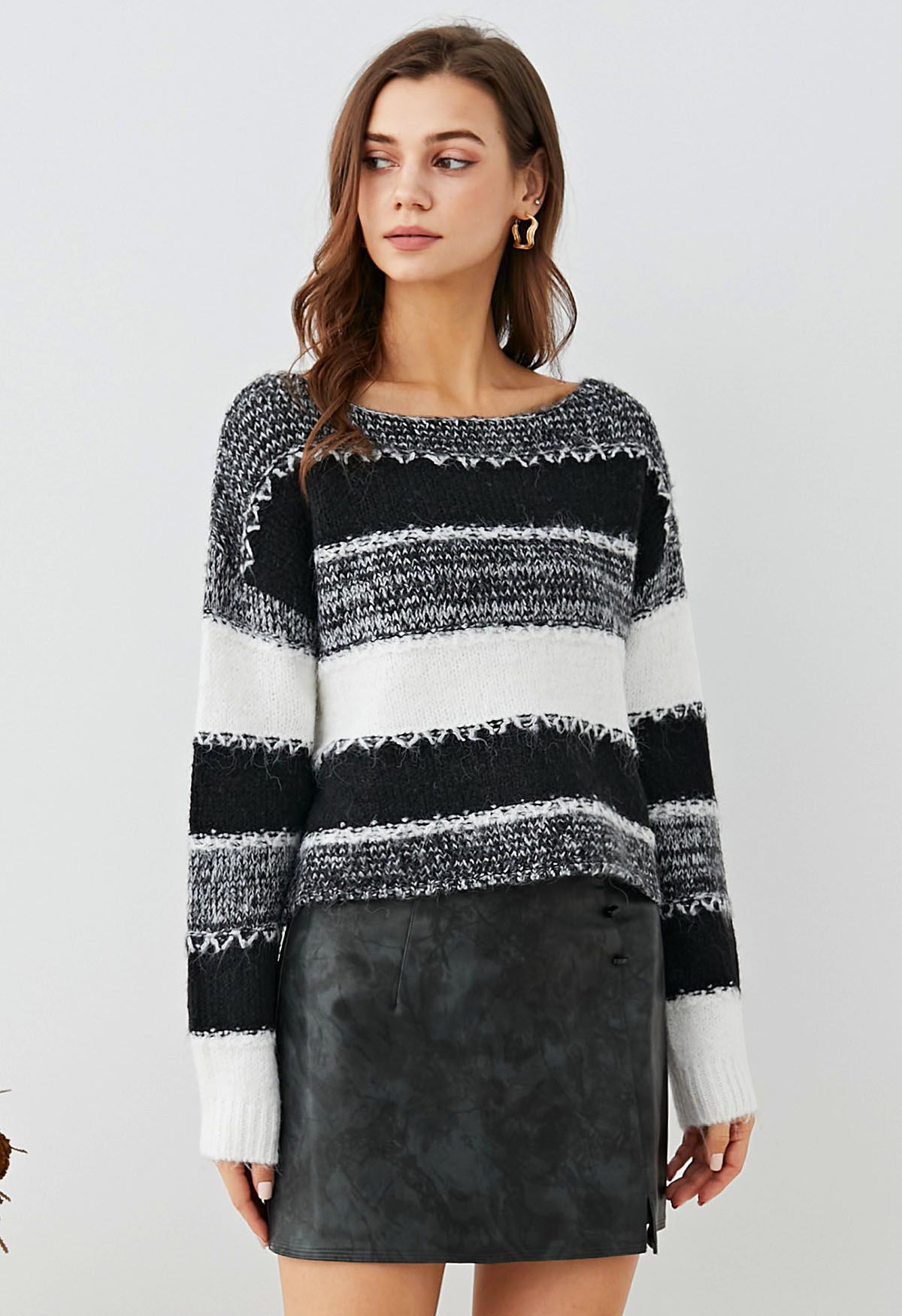 Kurzer Strickpullover mit Fair-Isle-Streifen in Schwarz