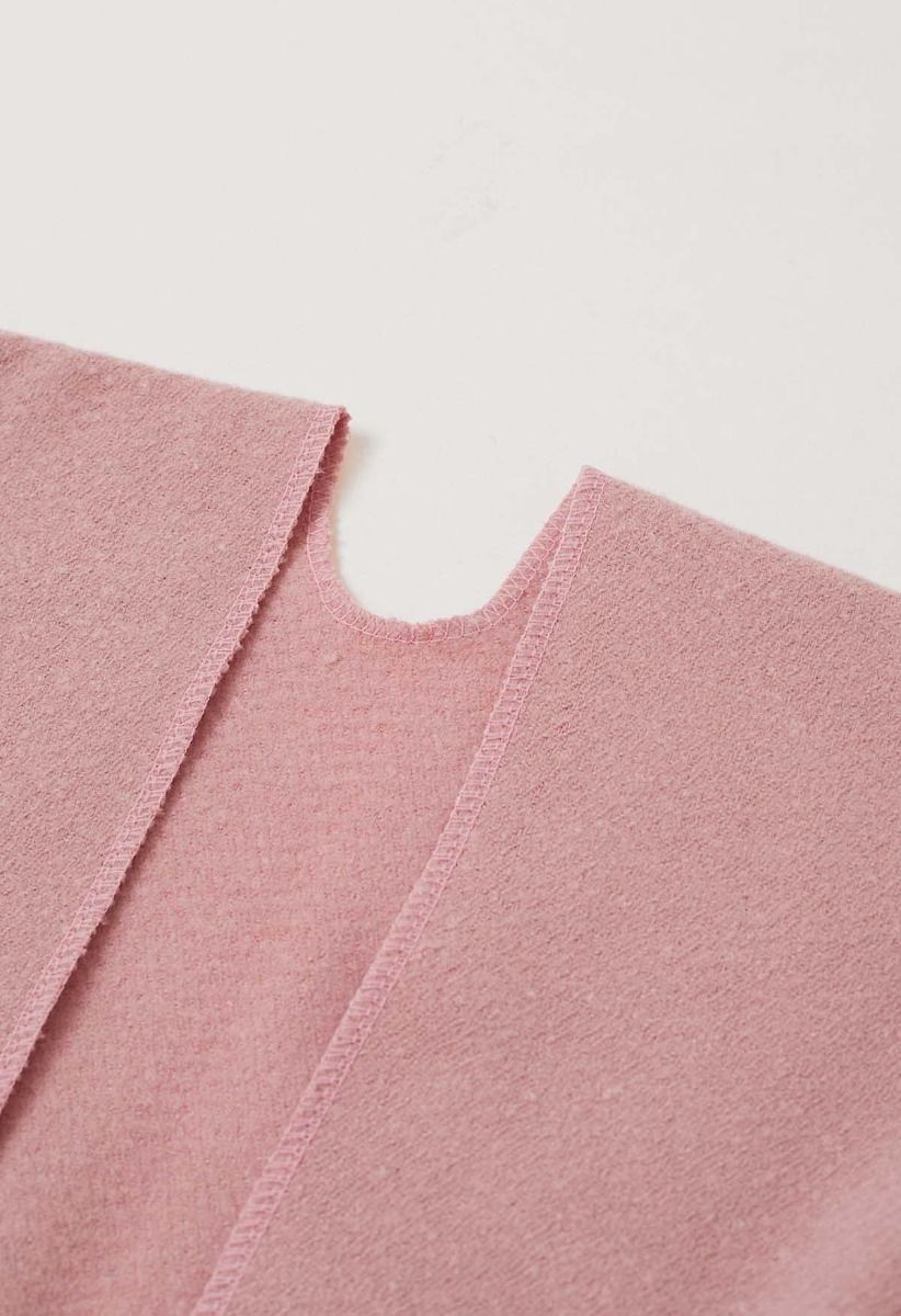 Whisper Soft – Poncho mit Taschen und Fransensaum in Rosa