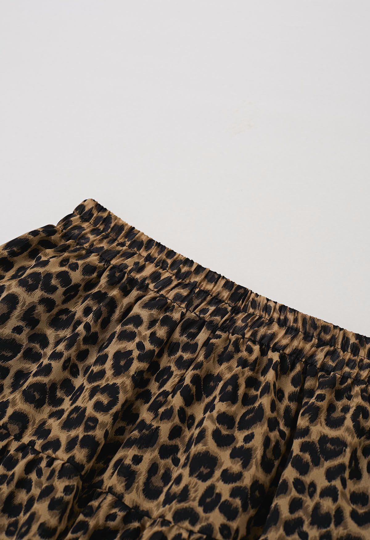 Wild Side – Chiffon-Midirock mit Animalprint