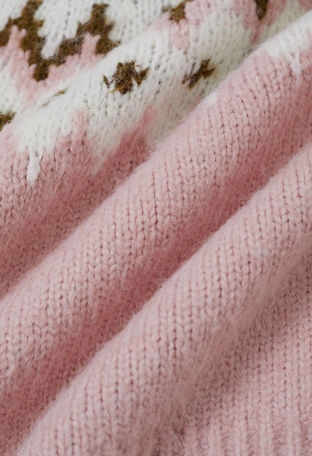 Winter Whimsy – Gerippter Fair-Isle-Strickpullover in Rosa