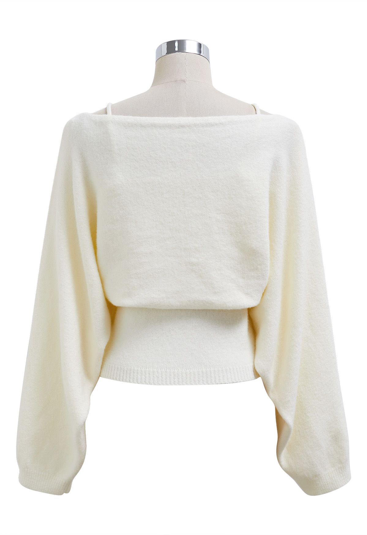 Faszinierendes Set aus Camisole-Top und Pullover mit Schleife in Creme