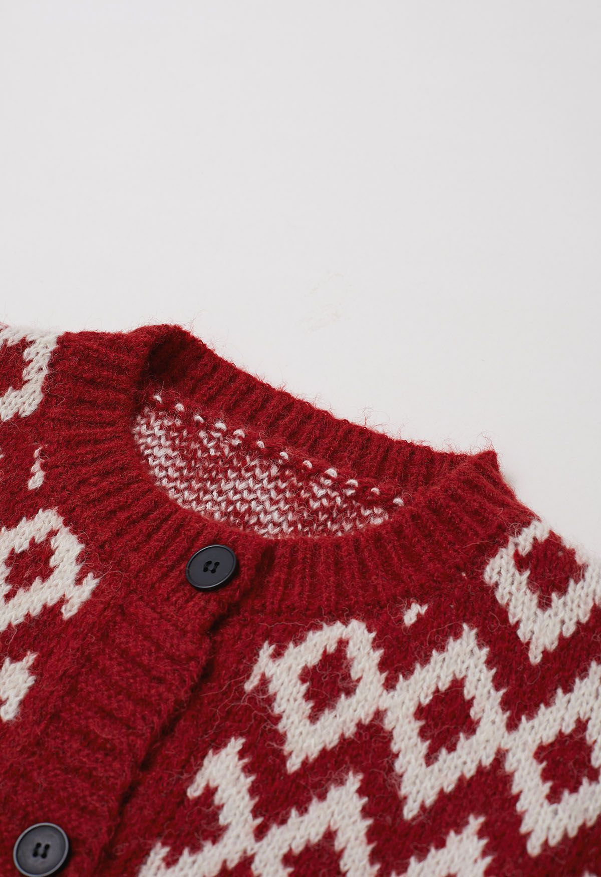 Festlicher geometrischer Cardigan mit Knopfleiste in Rot