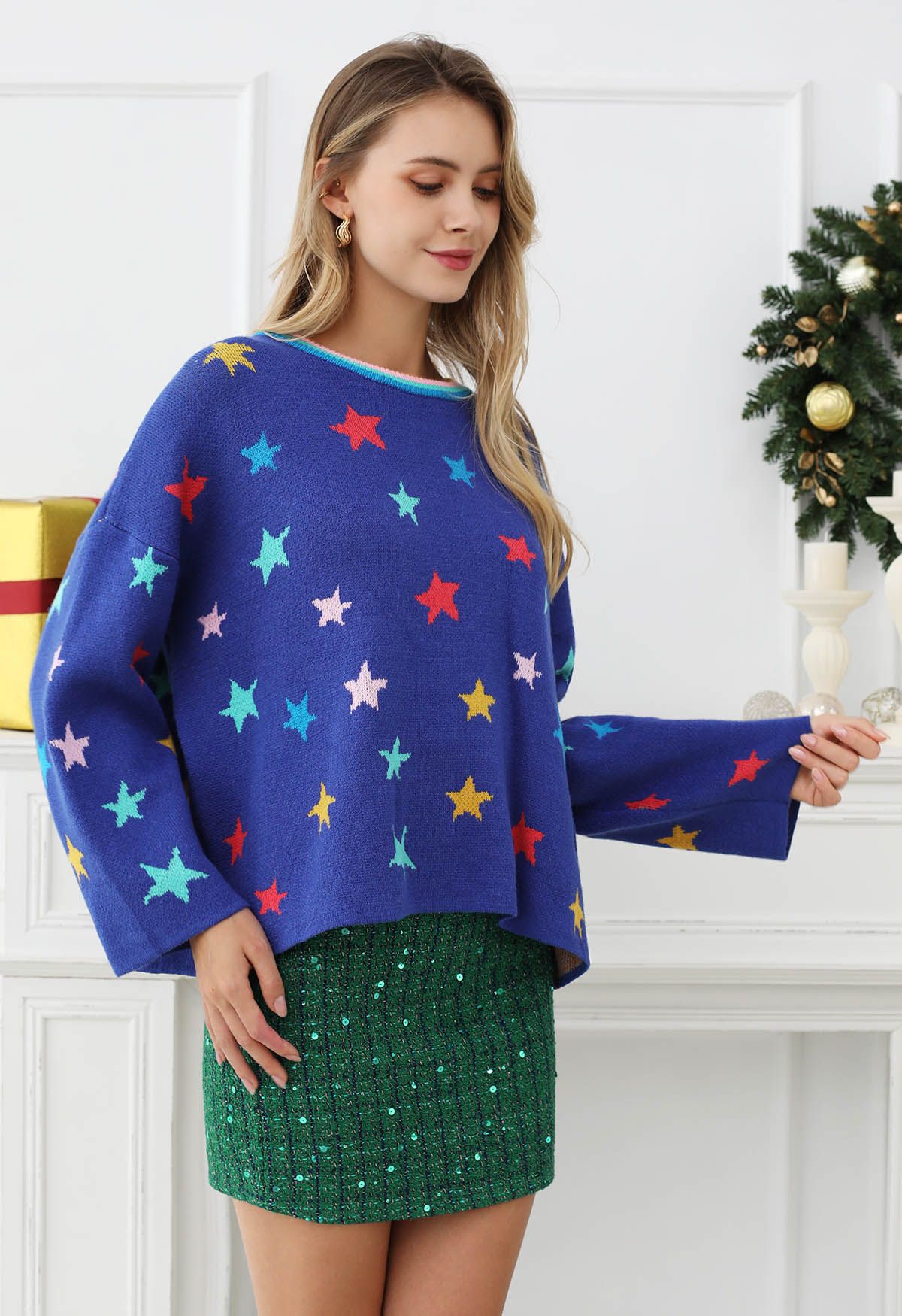 Cosmic Charm – Strickpullover mit Stern-Glockenärmeln in Königsblau