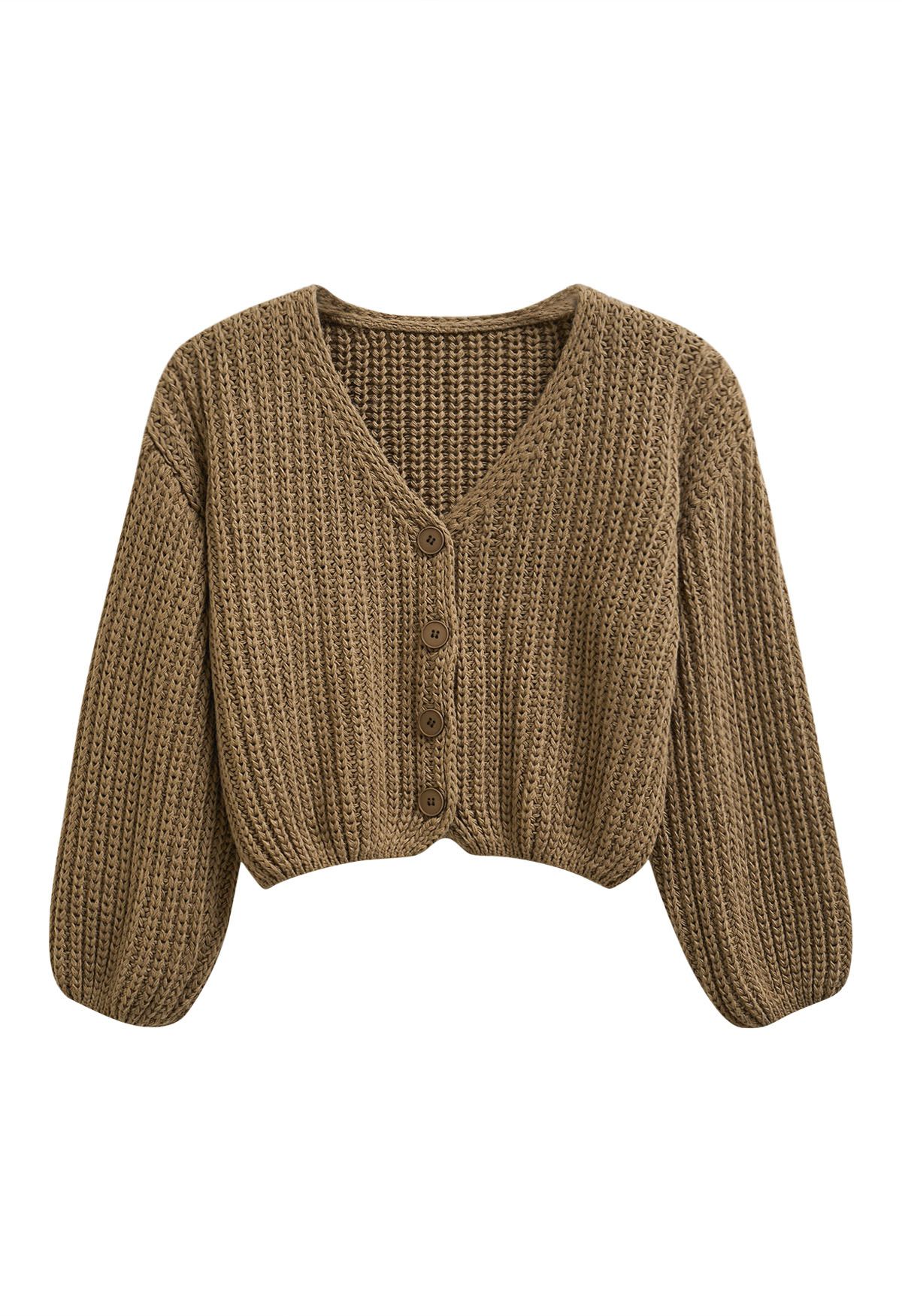 Handgestrickter kurzer Cardigan mit überschnittenen Schultern und Knöpfen in Khaki