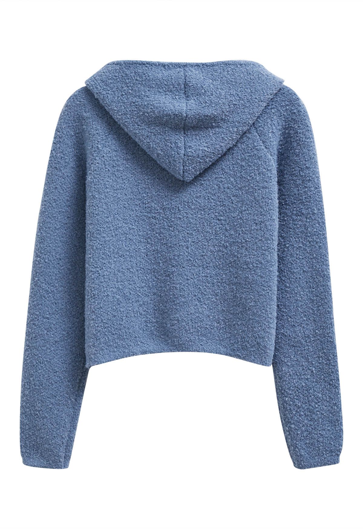 Winter Essentials – Strickjacke mit Kapuze und Reißverschluss in Blau