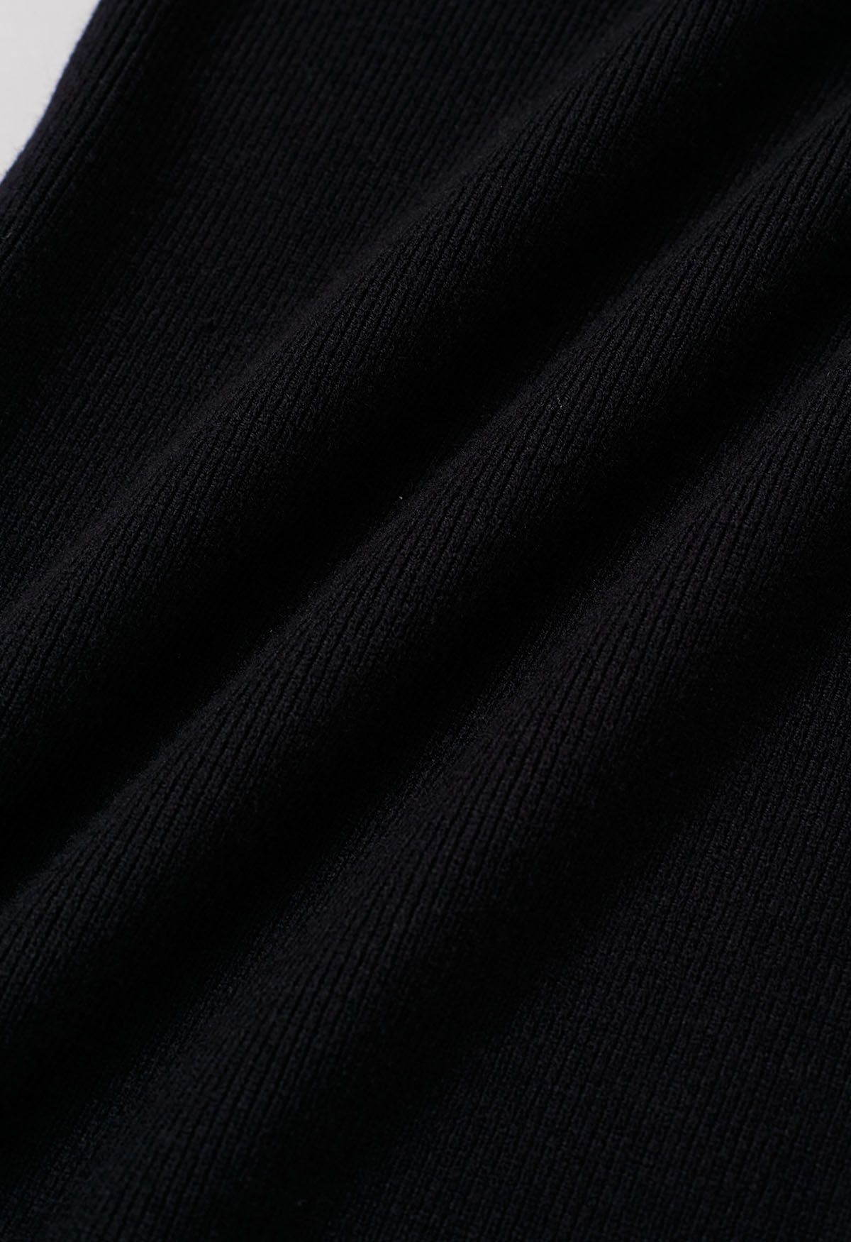 Lässige Strickhose mit Fransen und Bindeband in Schwarz