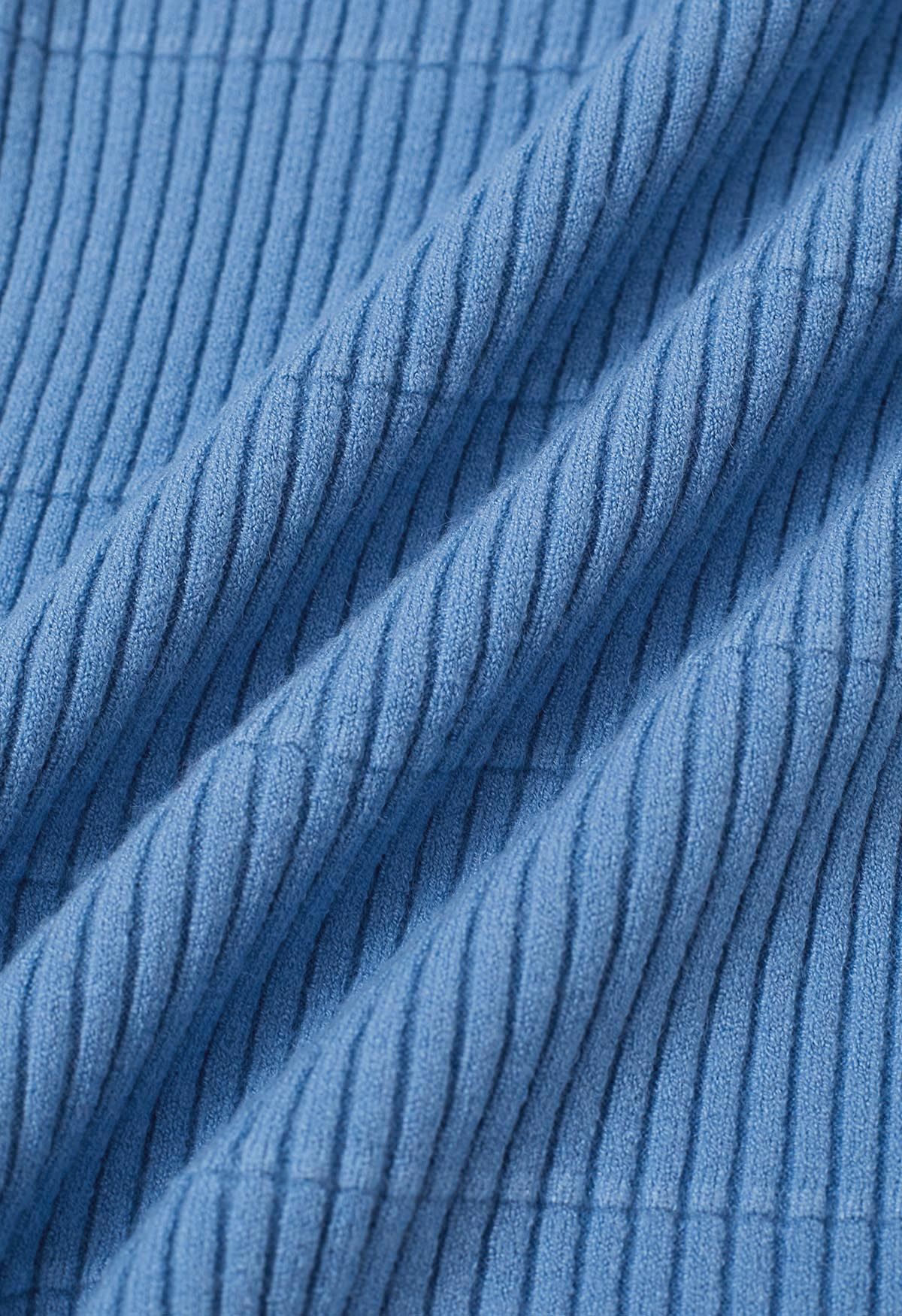 Softness – Rollkragen-Strickoberteil mit gerippter Struktur in Blau