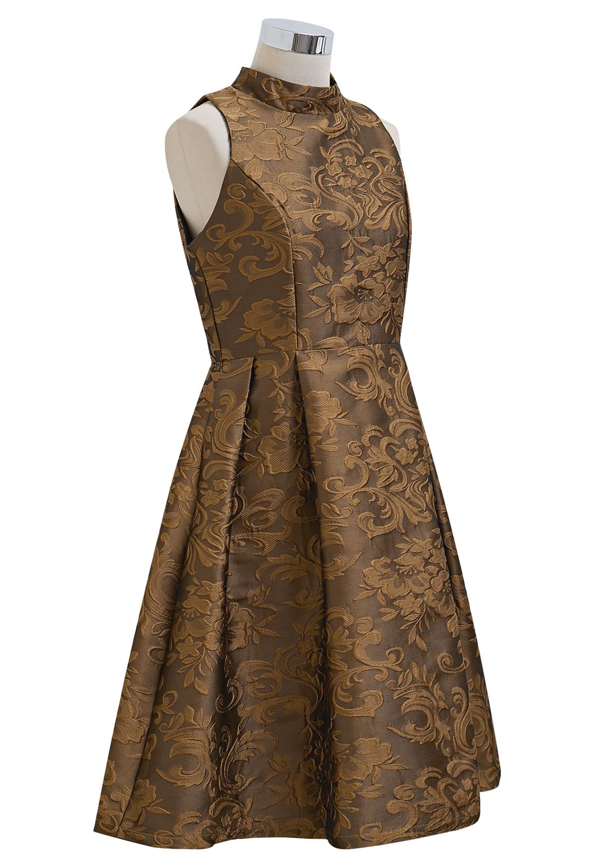 Prächtiges ärmelloses Jacquard-Kleid mit Blumenmuster in Bronze